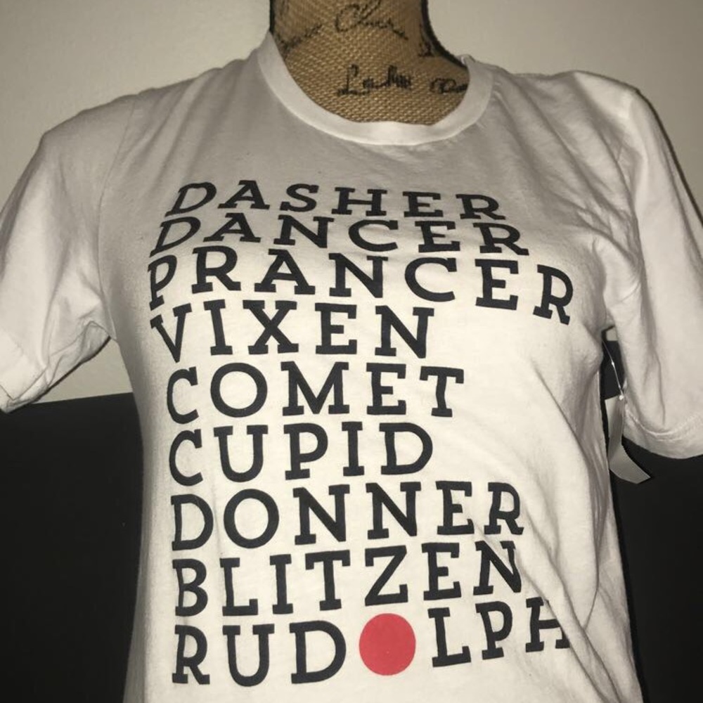 Women’s Christmas tee